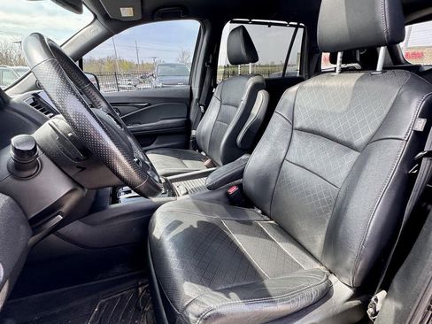 Used 2019 Honda Passport Touring image 16