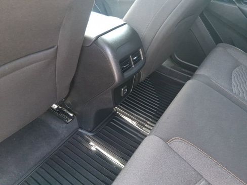 Used 2020 Chevrolet Equinox LT image 21