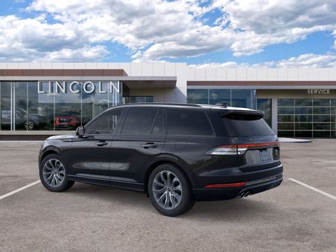 New 2026 Lincoln Aviator AWD image 4