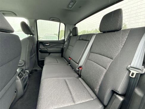 Certified 2023 Honda Ridgeline Sport image 15