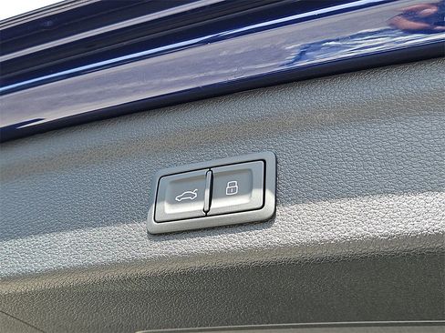 New 2025 Audi Q3 2.0T Premium image 7