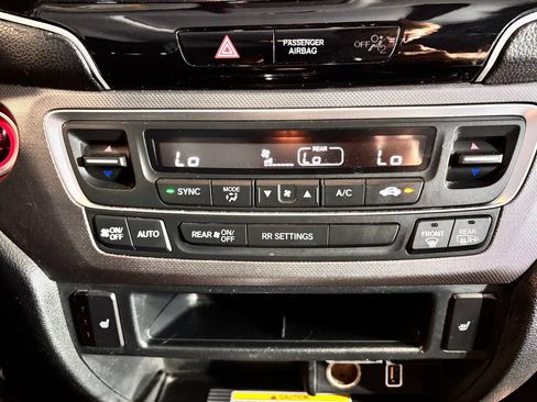 Used 2022 Honda Ridgeline RTL-E image 14