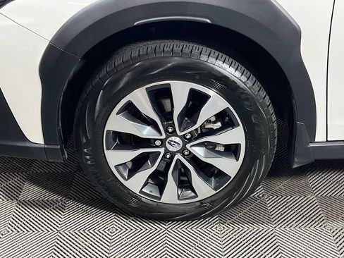 Used 2024 Subaru Outback Touring XT AWD/4WD image 28