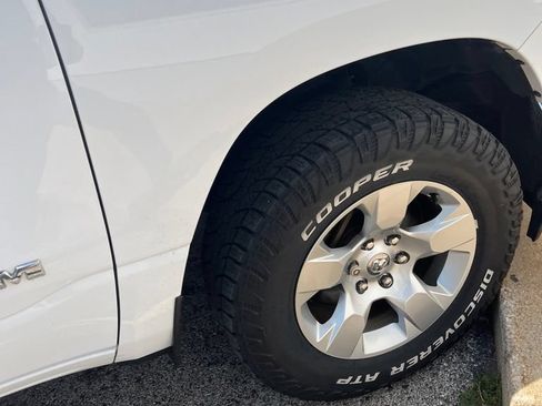 Used 2019 RAM 1500 Big Horn AWD/4WD image 20