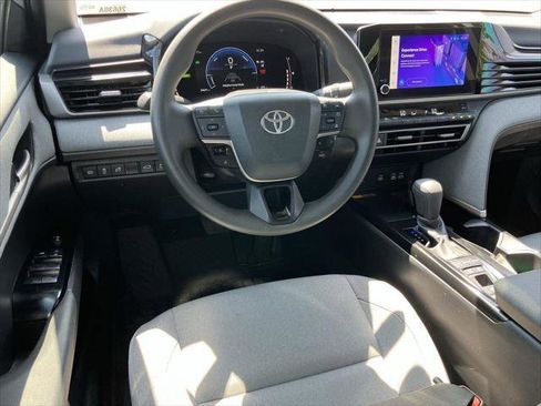 Certified 2025 Toyota Camry LE FWD image 14