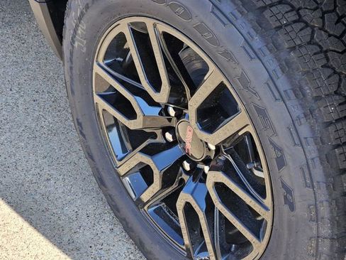 New 2026 GMC Sierra 1500 Pro w/ Graphite Edition image 13