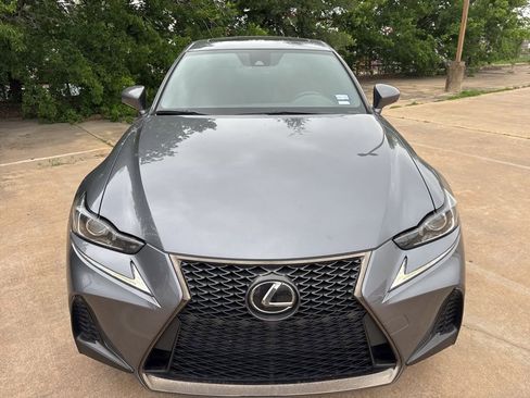 Used 2018 Lexus IS 300 F Sport w/ F Sport Package RWD image 2