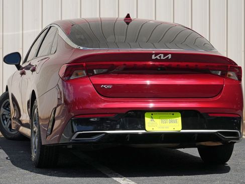 Used 2022 Kia K5 LXS FWD image 5
