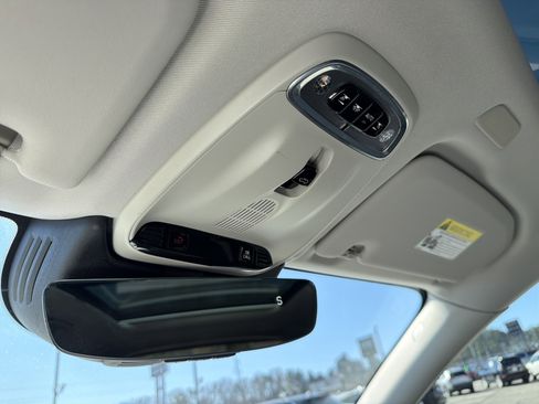 Used 2020 Volvo XC60 T5 Inscription w/ Protection Package Premier image 30