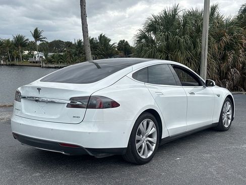 Used 2016 Tesla Model S 90D image 5