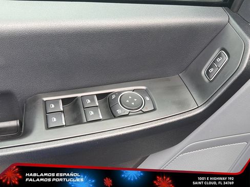 Used 2025 Ford F250 XL AWD/4WD image 11