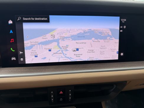 Certified 2024 Porsche Cayenne Turbo AWD/4WD image 30