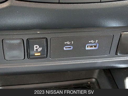 Certified 2023 Nissan Frontier SV w/ Technology Package RWD image 20