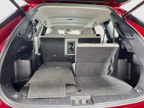 Used 2025 Mitsubishi Outlander SE FWD image 34