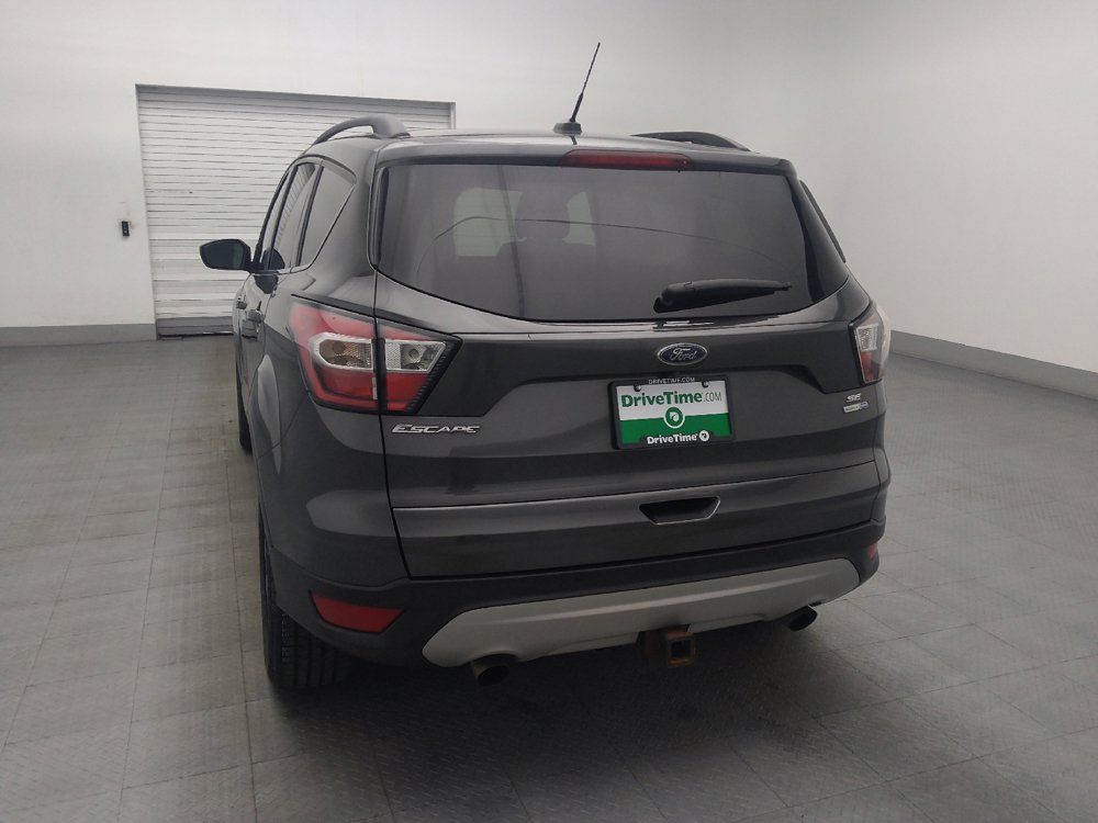 Used 2017 Ford Escape SE w/ SE Leather Comfort Package AWD/4WD image 6