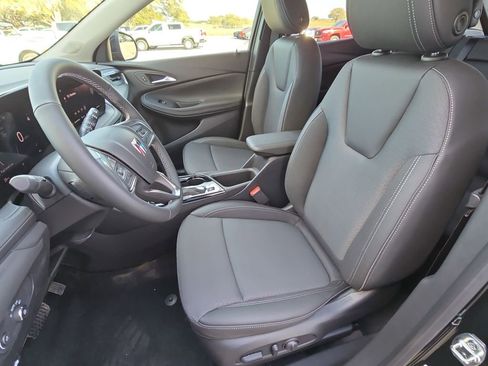 New 2026 Buick Encore GX Preferred w/ Comfort Package FWD image 15
