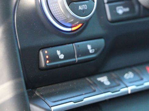 Used 2022 Chevrolet Silverado 2500 LT w/ Convenience Package image 21