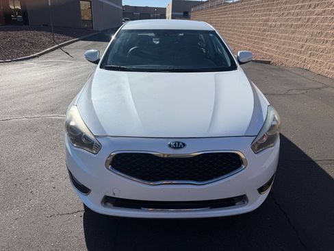 Used 2015 Kia Cadenza Premium image 3