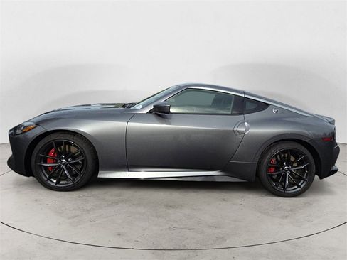 Used 2024 Nissan Z Performance w/ Floor Mat Package image 2