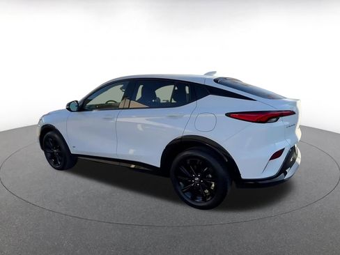 Used 2025 Buick Envista Sport Touring image 10