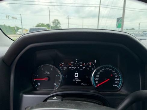 Used 2018 GMC Sierra 2500 Denali w/ Duramax Plus Package AWD/4WD image 12