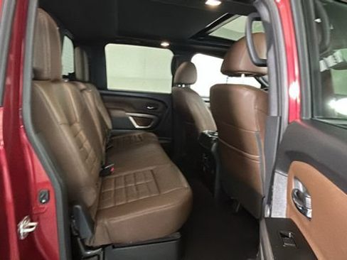 Used 2023 Nissan Titan Platinum Reserve w/ Moonroof Package AWD/4WD image 29