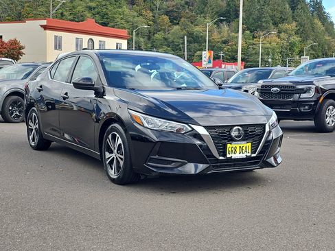 Used 2023 Nissan Sentra SV image 2