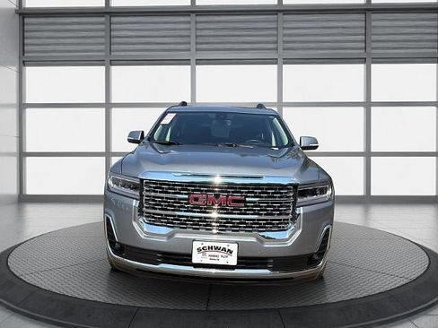 Used 2023 GMC Acadia Denali AWD/4WD image 9