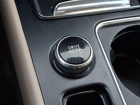 Certified 2024 Lincoln Corsair Grand Touring AWD/4WD image 24