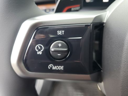 New 2027 BMW 530i xDrive w/ M Sport Package AWD/4WD image 13