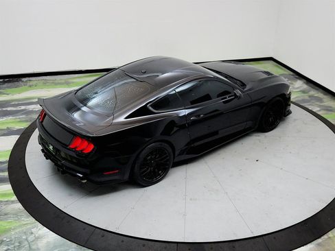 Used 2019 Ford Mustang Coupe RWD image 29