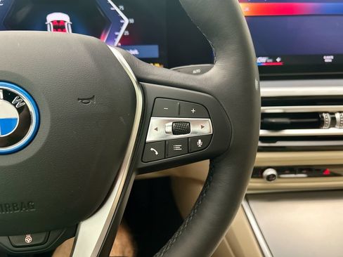 Used 2023 BMW i4 eDrive35 w/ Premium Package RWD image 12