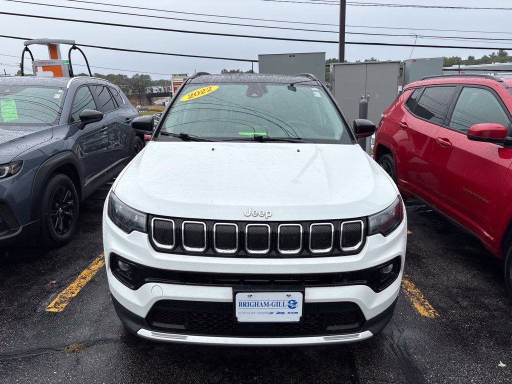Certified 2022 Jeep Compass Limited w/ Sun and Sound Group AWD/4WD image 3