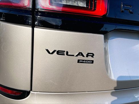 Used 2022 Land Rover Range Rover Velar R-Dynamic HSE image 9