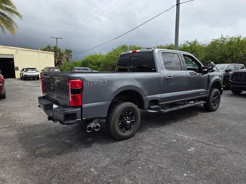 Used 2023 Ford F250 Lariat w/ Black Appearance Package AWD/4WD image 11