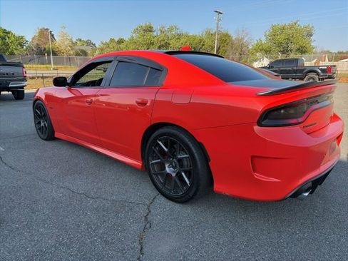 Used 2017 Dodge Charger R/T Scat Pack w/ Driver Confidence Group image 5