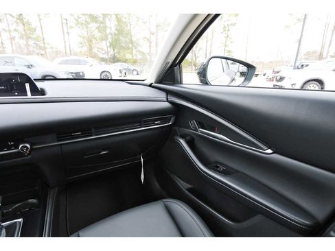 Certified 2025 MAZDA CX-30 AWD 2.5 S w/ Select Sport Pkg image 8