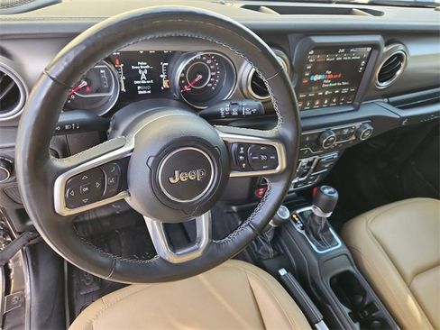 Used 2019 Jeep Wrangler Unlimited Rubicon image 11