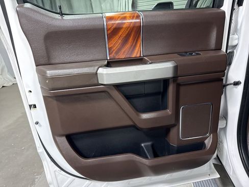 Used 2018 Ford F150 King Ranch w/ Equipment Group 601A Luxury image 21