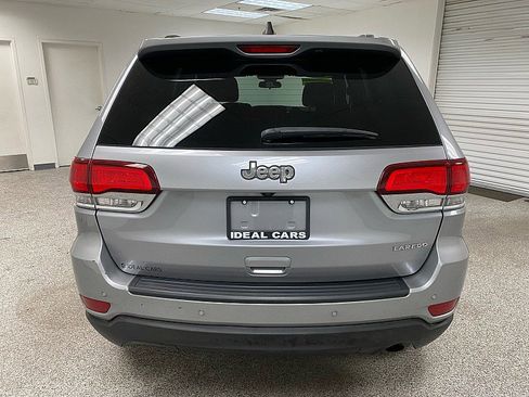 Used 2021 Jeep Grand Cherokee Laredo image 6