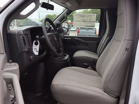 New 2025 Chevrolet Express 2500 w/ Driver Convenience Package image 3