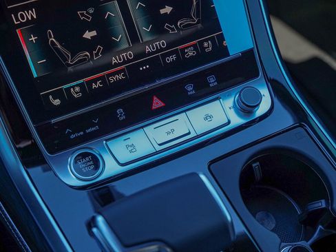 New 2026 Audi Q7 3.0T Prestige image 13