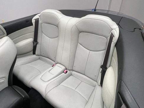 Used 2012 INFINITI G37 Convertible w/ Premium Pkg RWD image 28