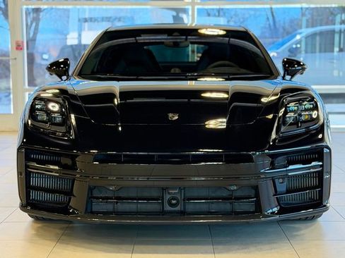 Used 2025 Porsche Panamera Turbo S image 2