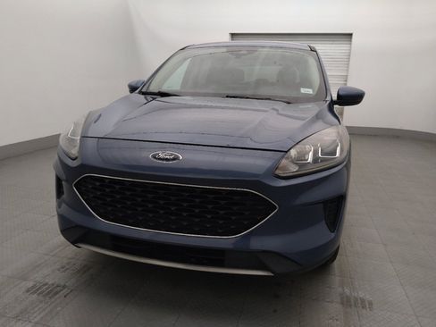 Used 2020 Ford Escape SE FWD image 15