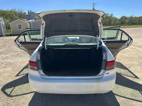 Used 2004 Honda Accord EX image 13