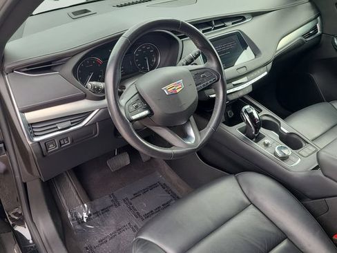 Used 2023 Cadillac XT4 Premium Luxury FWD image 22