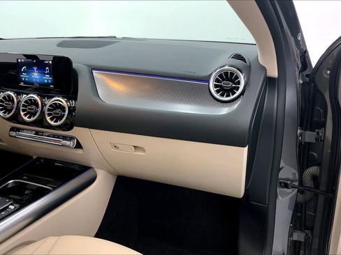 Used 2022 Mercedes-Benz GLA 250 image 27