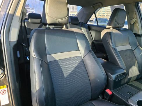 Used 2013 Toyota Camry SE image 11