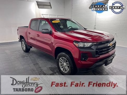 Used 2024 Chevrolet Colorado LT w/ LT Convenience Package II image 3